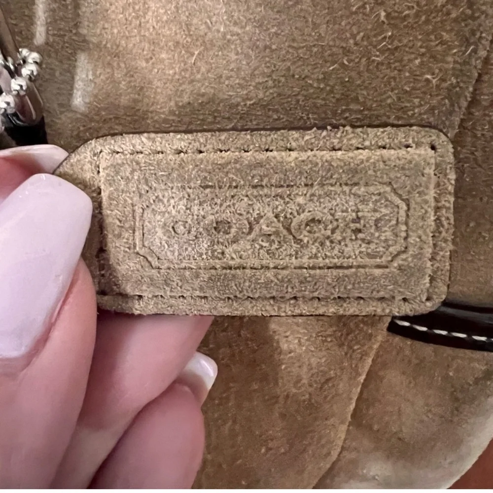 Coach Brown Leather Shoulder Bag - Picture 11 of 11